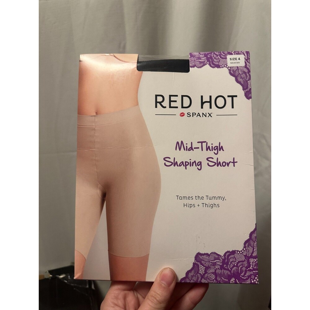 New RED HOT SPANX High Waist Mid Thigh Shaping Shorts Size 4 Blackest Black